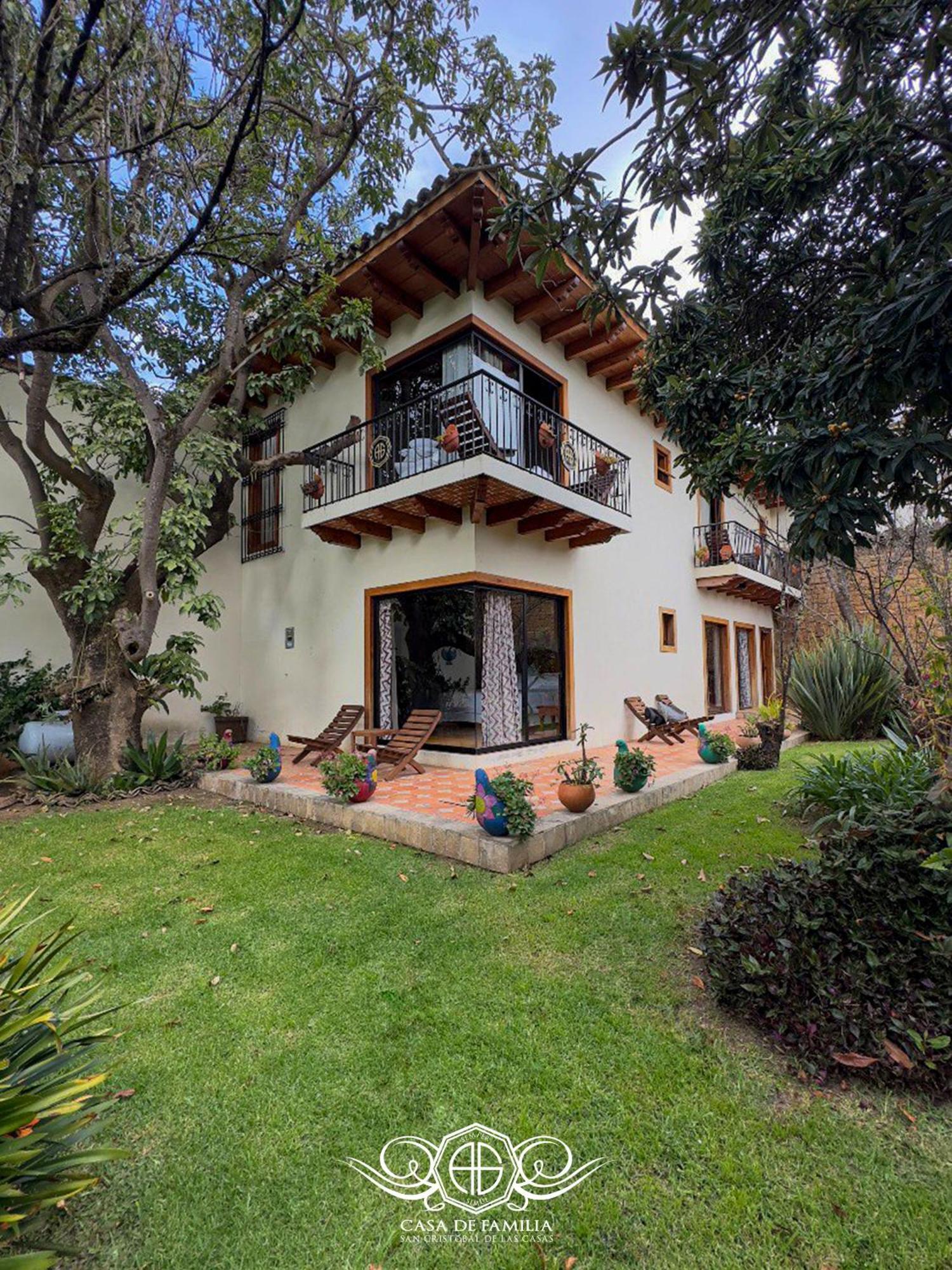 Hotel Casa De Familia De San Cristobal Сан-Кристобаль-де-Ла-Касас Экстерьер фото